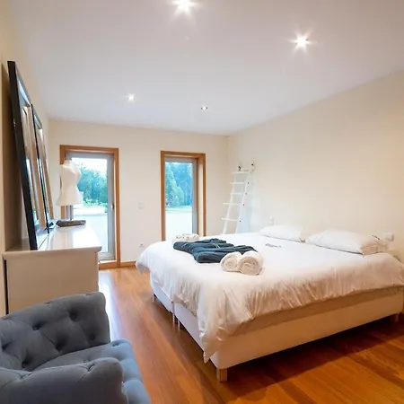 Portugal Active Habito's Villa Chafe